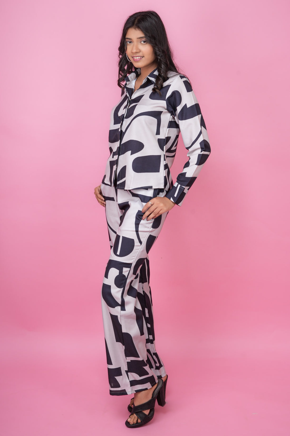 Abstract Beige Co-ord Set- 52582C