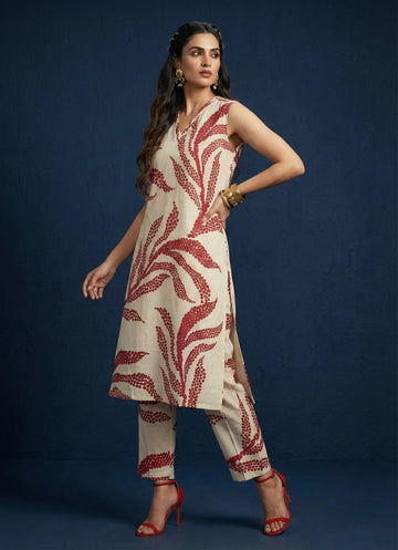 Ivory Floral Poise Kurti Set